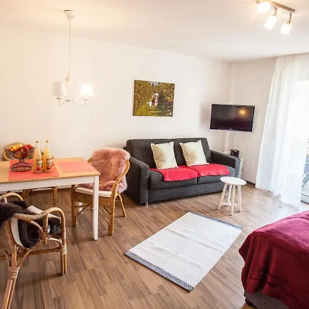 Apfelhof Wegener Elstar Topaz Vakantiehuis *